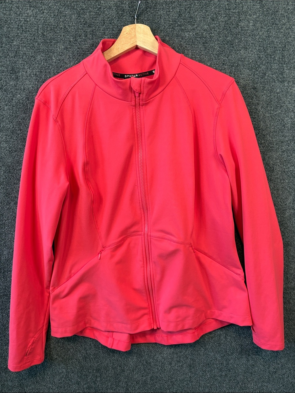 Spyder Women's Fuschia Yoga Jacket
Size: XL